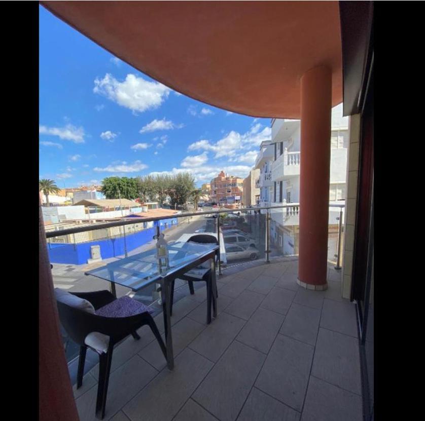 Balcon Y Sol En Arguineguin Apartment Luaran gambar